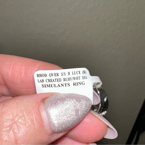 Diamond and Ruby lab stones silver band ring in size 7 - Picture 2 of 6